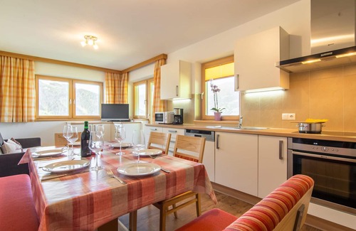 Gerlosbergeben Apartment | Guest Rated 10/10: Modern Apartment Near Ski Area