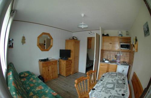 Saint-Pierre-de-Chartreuse Apartment | Family-Friendly Studio Near Chartreuse - Rated 7.8/10