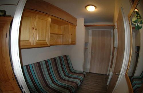 Saint-Pierre-de-Chartreuse Apartment | Family-Friendly Studio Near Chartreuse - Rated 7.8/10