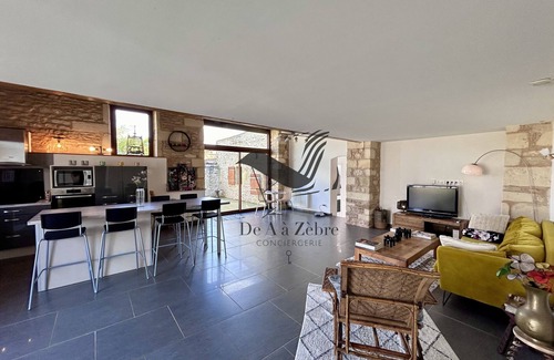 Moeze House | Cozy Home Perfectly Located for Your Family Getaway