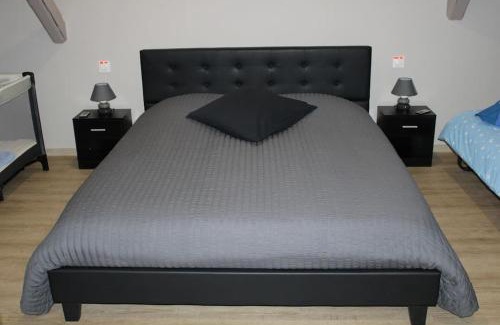 Ebersheim Apartment | Inviting Duplex for Up to 6 Guests, Pet Friendly & Family-Friendly