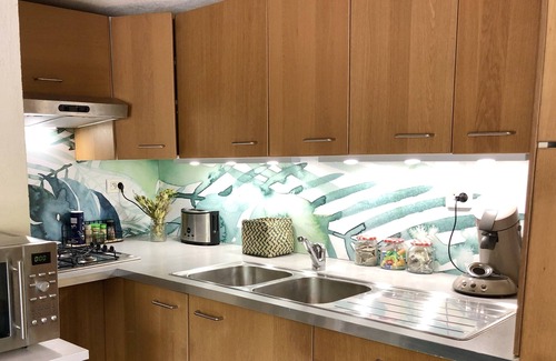 Barjols Apartment | Independent Haven Amidst Lush Greenery with Pool & Spa