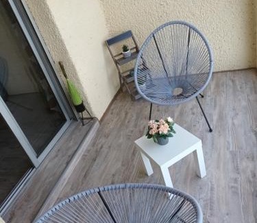 Fos-sur-Mer Apartment | Budget-Friendly Studio Near the Beach for Family Fun