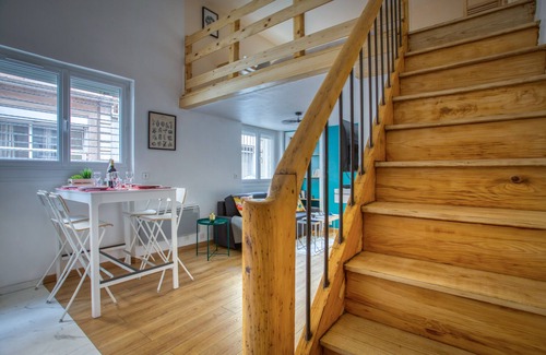 Quartier Chorier-Berriat Apartment | Modern T1 Mezzanine with Top Comfort & Breakfast Included