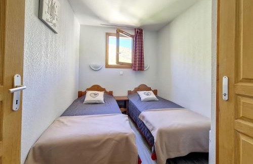 Les Bruyeres Apartment | Family-Friendly Appartement Les Menuires - Top Rated 9/10