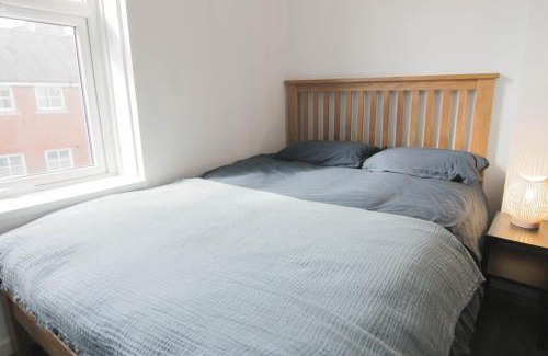 Leamington Spa Apartment | Charming 1 Bedroom Central Flat - Rated 9/10 & Child Friendly