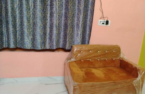 Faizabad House | Spacious 18-Bedroom Retreat in Sacred Ayodhya, Embraced by Comfort and Serenity.