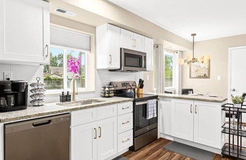 Roseville Apartment | Pet-Friendly Apartments in MI, Perfect for Your Getaway