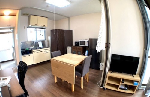 Aomori Apartment | Inviting 1LDK Room for 5 with Kitchen & Breakfast in Aomori