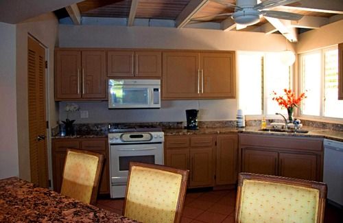 Estate Chocolate Hole and Great Cruz Bay Villa | Spacious 2/Bed, 2/Ba, Pool, A/C Bedrooms, Screened Porch, Wi-Fi