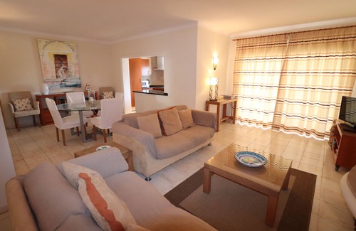 Vale do Lobo Apartment | Exceptional 2-Bed Apartment with Pool by Vale Lobo Tennis