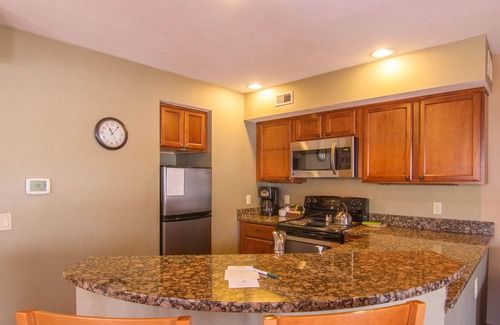 Thompsonville Hotel | Inviting 2-Bed Condo at Crystal Mountain Resort with Pool