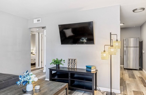 St. Charles Historic District Apartment | Modern 2-Bedroom Retreat Near Main Street with Pet-Friendly Amenities