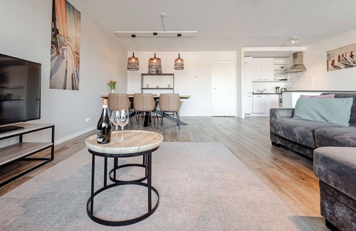 Merenwijk Apartment | Bright 2 Bedroom Apartment at Kaag Resort - Top-Rated Stay