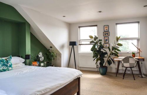 Southwark Apartment | Family-Friendly 2 Bedroom Retreat in East Dulwich