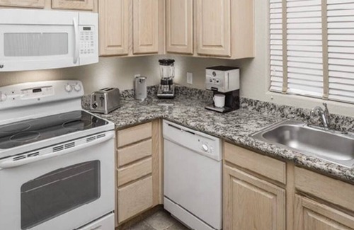 North Scottsdale Resort | Guest Rated 10/10: Family-Friendly Suite at Scottsdale Villa Mirage
