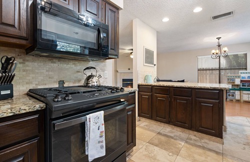Indian Oaks House | Inviting 2-Story Home with Backyard and Office Space