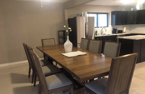 Crosby House | Recently Rehabbed 2300SF Retreat with Pet-Friendly Amenities