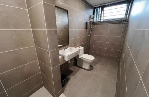 Kota Samarahan Apartment | Spacious 2BR 2BA at d Millenia