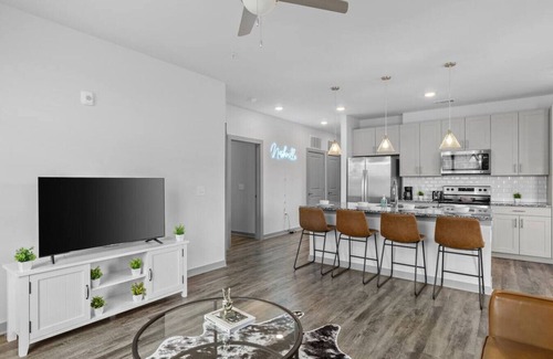 Metrocenter - North Rhodes Park Apartment | Convenient 2BR Retreat - Just 9 Minutes to Broadway!