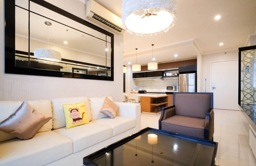 Surabaya Apartment | Family-Friendly 2Br Apartment at The Via And The Vue