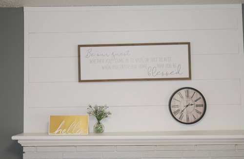Wichita House | Comfortable 2BR Farmhouse with Ocean View & Spa Amenities