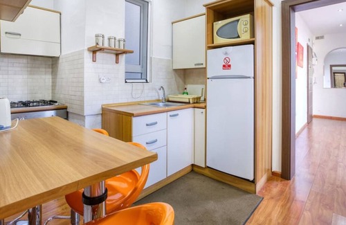 Ta' Xbiex Apartment | Bright 2BR Retreat with Private Sun Terrace & Amenities