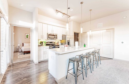 Montopolis Apartment | Convenient 2BR Suite with Pool, Near Downtown Attractions