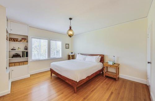 Vista del Mar House | Child-Friendly 2br Retreat by Ocean & Sutro Heights Park