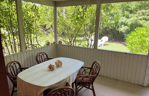 Freeport House | Inviting Beachside Apartment with Pool & Spa Amenities