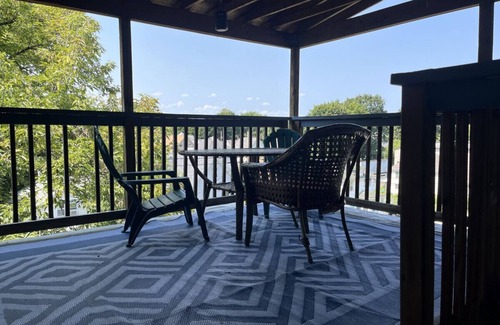 Johnson City Apartment | Family-Friendly 3-Bedroom near Wilson and Lourdes Hospitals