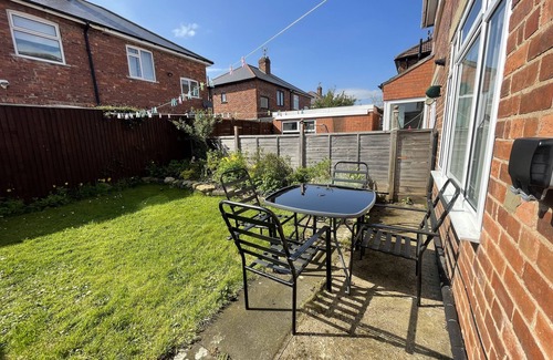 Darlington House | Cozy 3-Bed House in Darlington with Family-Friendly Amenities