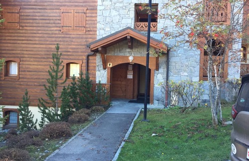 Les Esserts Apartment | Guest Rated 10/10: 3 Bedroom Apartment on the Slopes