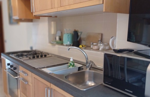 Materdei Apartment | Spacious 3-bedroom apartment with AC, WiFi in beautiful Napoli