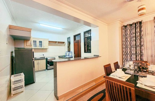 Nyali House | Spacious 3-bedroom apartment in brilliant Mombasa Nyali with WiFi, AC