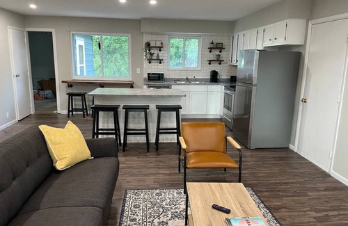 Archbold House | Bright 3-Bedroom Home in Archbold - Rated 10/10 by Guests