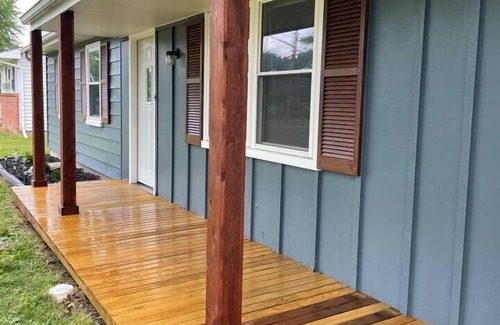 Archbold House | Bright 3-Bedroom Home in Archbold - Rated 10/10 by Guests