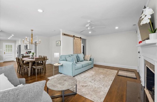 Barclay Downs House | Elegant 3-Bedroom Retreat in Myers Park with Spa Access
