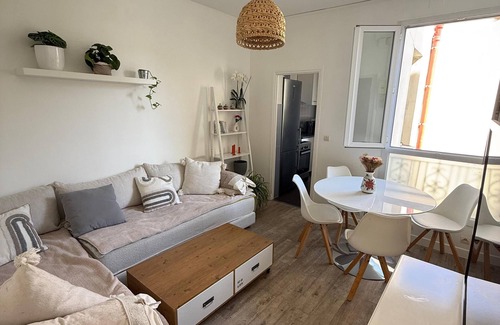 Asnieres-sur-Seine Apartment | Spacious 3-room apartment for 5 people, near Paris and its surroundings