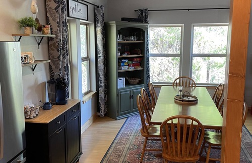 Detroit House | Family-Friendly 4-Bedroom Home with Ocean View, Sleeps 12