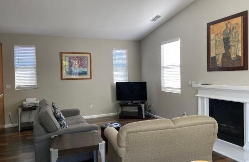 Santa Rosa House | Family-Friendly 3BD/2BA Retreat with Great Amenities