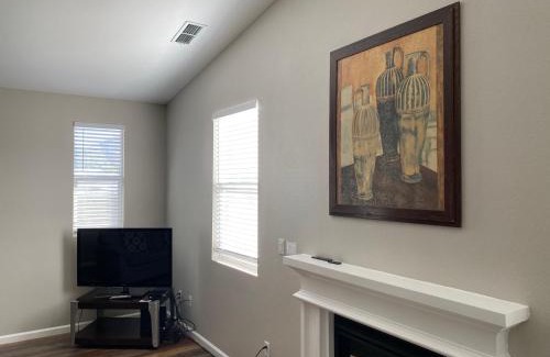 Santa Rosa House | Family-Friendly 3BD/2BA Retreat with Great Amenities