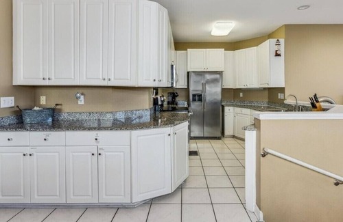 Gulf Shores House | Spacious 3bd/3ba w/sunsets over Little Lagoon w/pool. Sleeps 10. Pet-friendly!