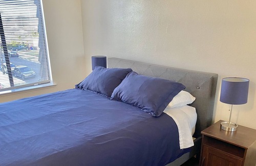 North and East Condo | Spacious 3br/1.5ba apt in downtown Richmond