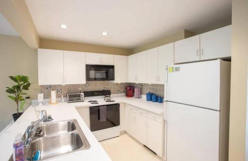 Hancock House | Pet-Friendly 3BR Retreat at Jiminy Mountain Resort