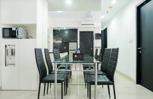Kuningan Apartment | Cozy 3BR Ambassade Residences Apartment near Kuningan
