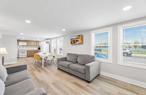 Ocean City Condo | Family-Friendly 3BR Apartment Steps from Boardwalk & Beach
