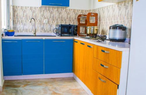 Bonapriso Apartment | Pet-Friendly 3BR Apartment in Bonapriso's Heart