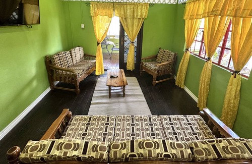 Port of Spain Apartment | Spacious 3BR in St James - 5 min from attractions