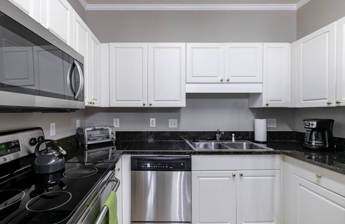 Vaught Condo | Family-Friendly 3BR Myrtle Beach Condo with Pool & Spa